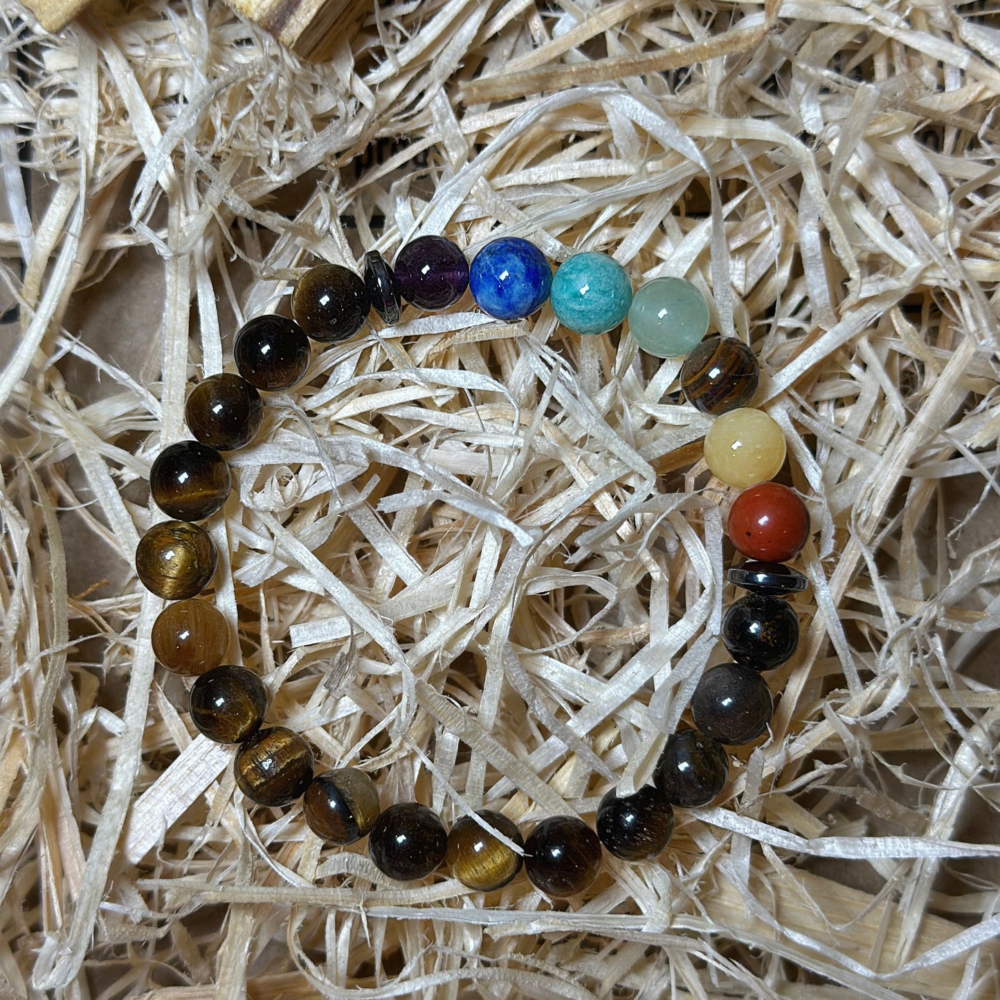 bracelet 7 chakra sur paille